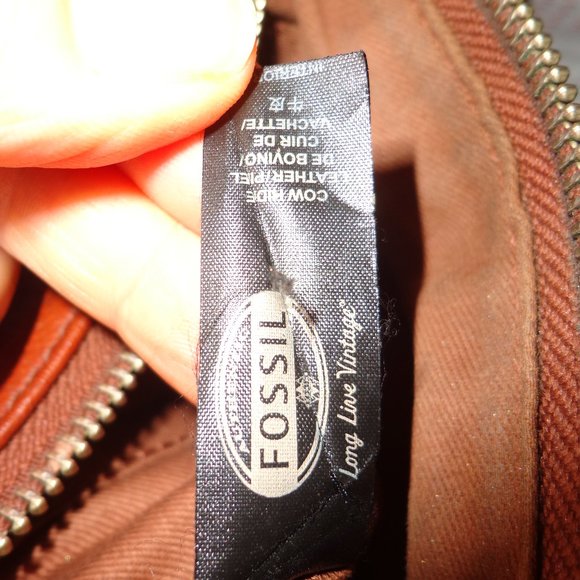 Fossil Leather Crossbody Bag Cognac Zip Closure Pockets Adj./Removable Strap - Picture 12 of 13